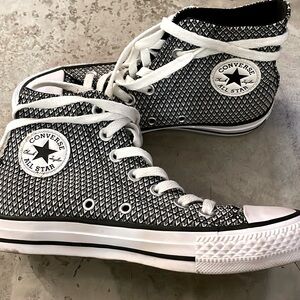 Ready for Spring? Chuck Taylor Converse ALL STAR High Top Black&White Quilt